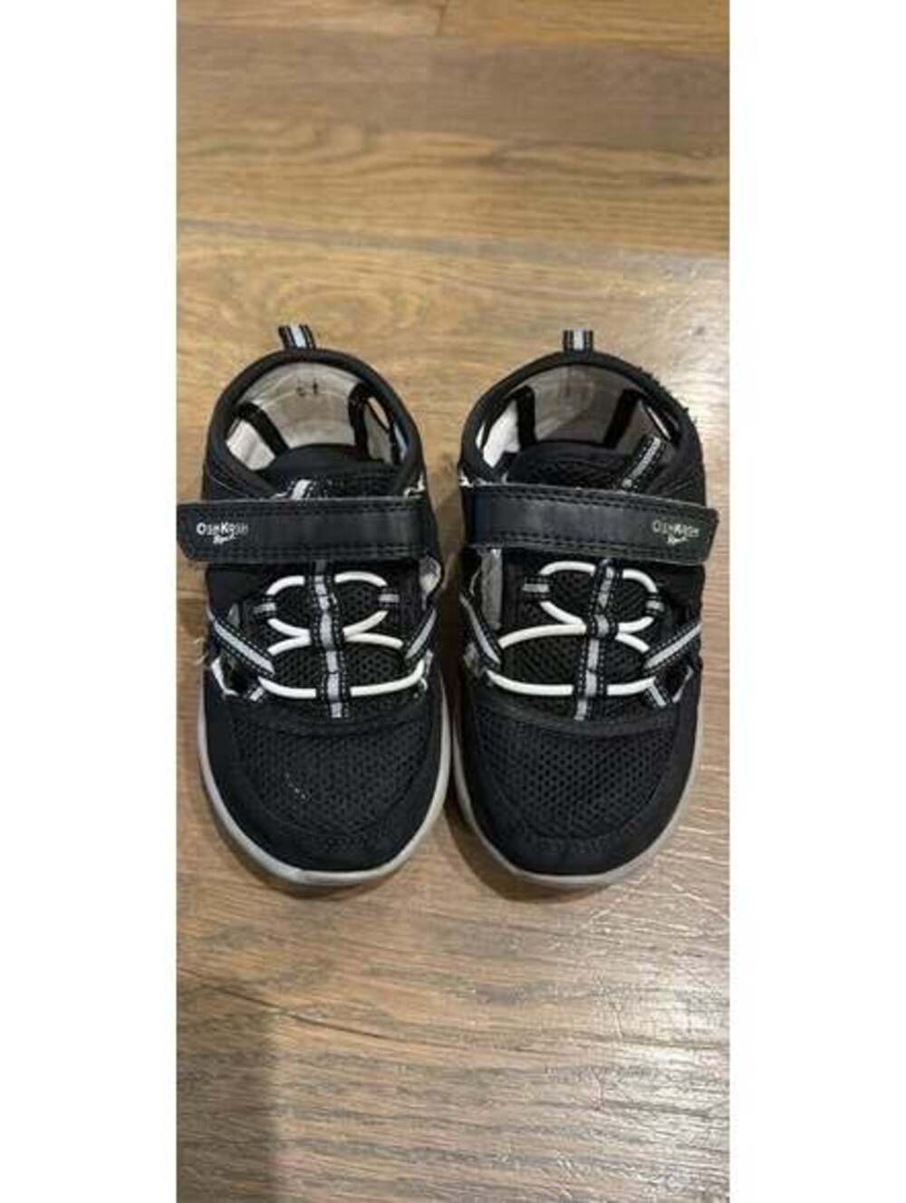 OshKosh B'gosh Toddler Water Shoes